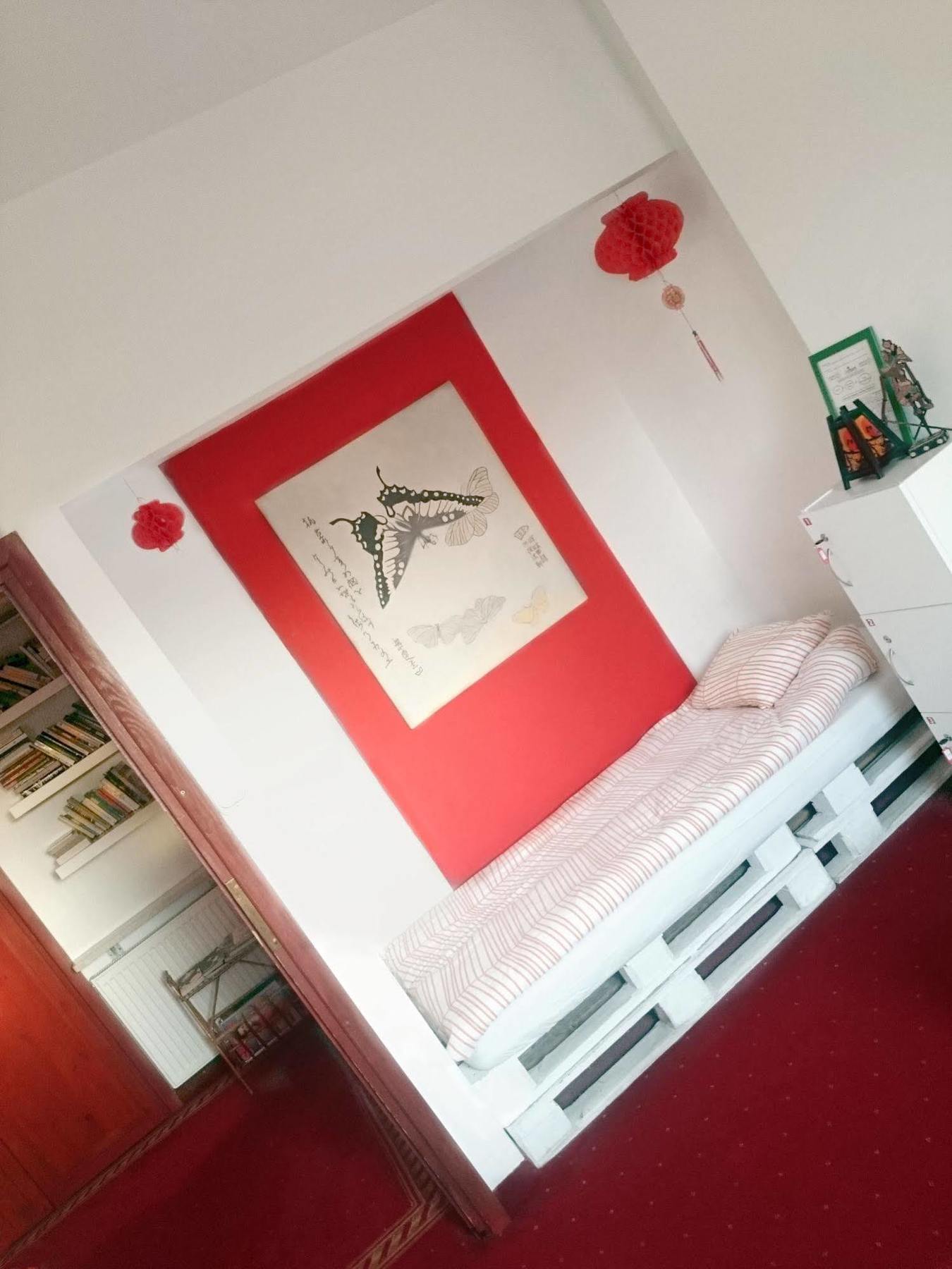 Adventura Hostel Варшава Экстерьер фото